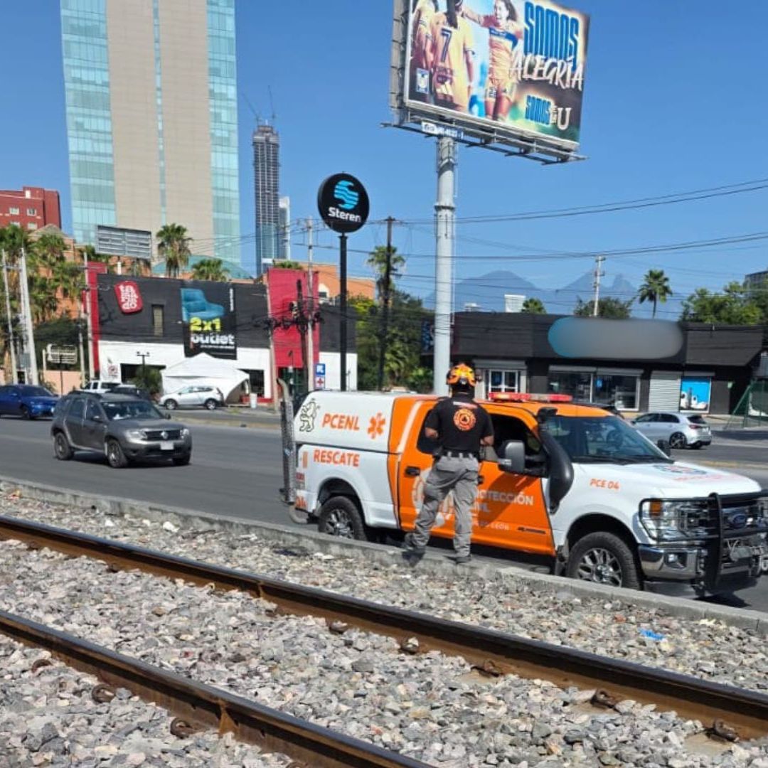 Cruce ferroviario Monterrey
